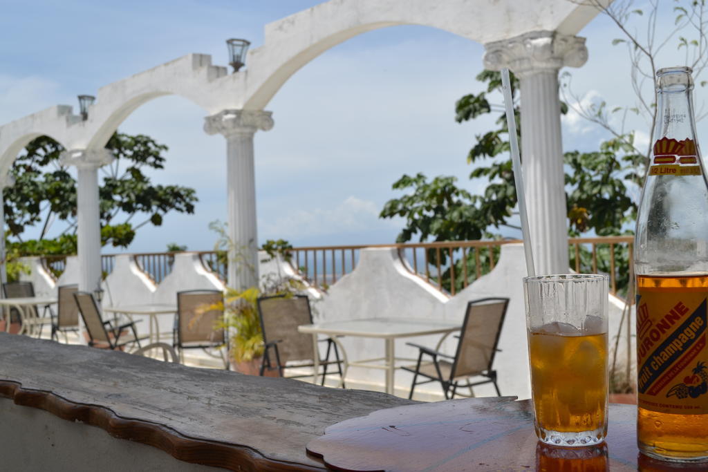 Pacot Breeze Hotel Musseau Exterior foto