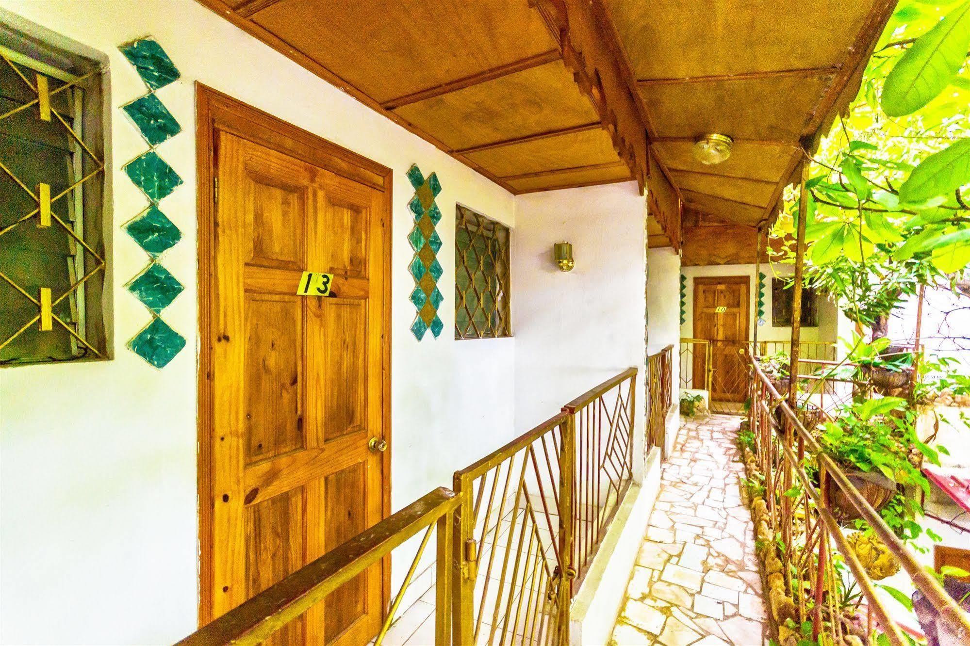 Pacot Breeze Hotel Musseau Exterior foto